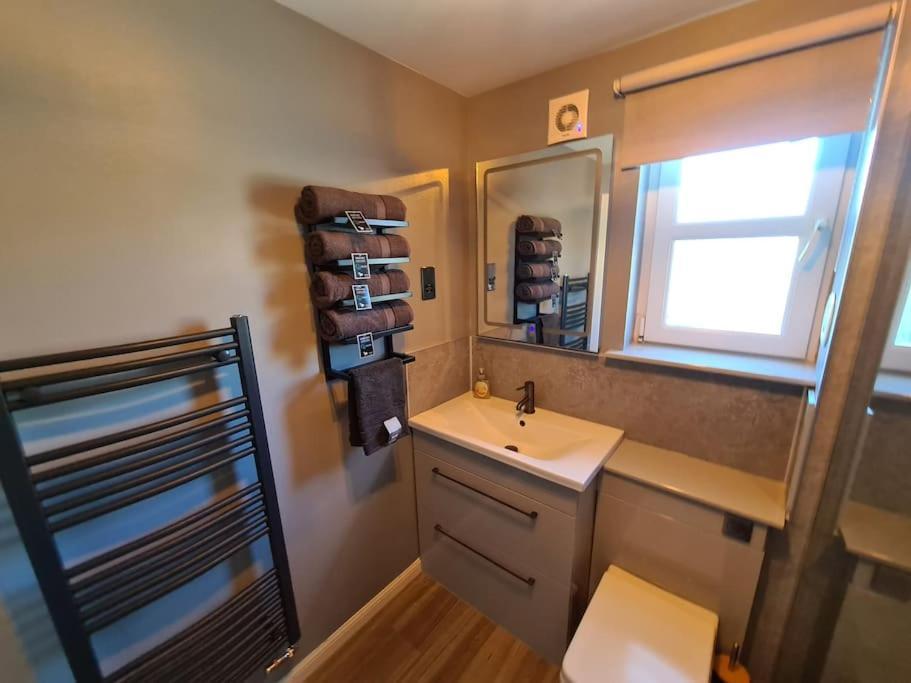 Apartment Modern 2 Bed Flat With Parking Aberdeen